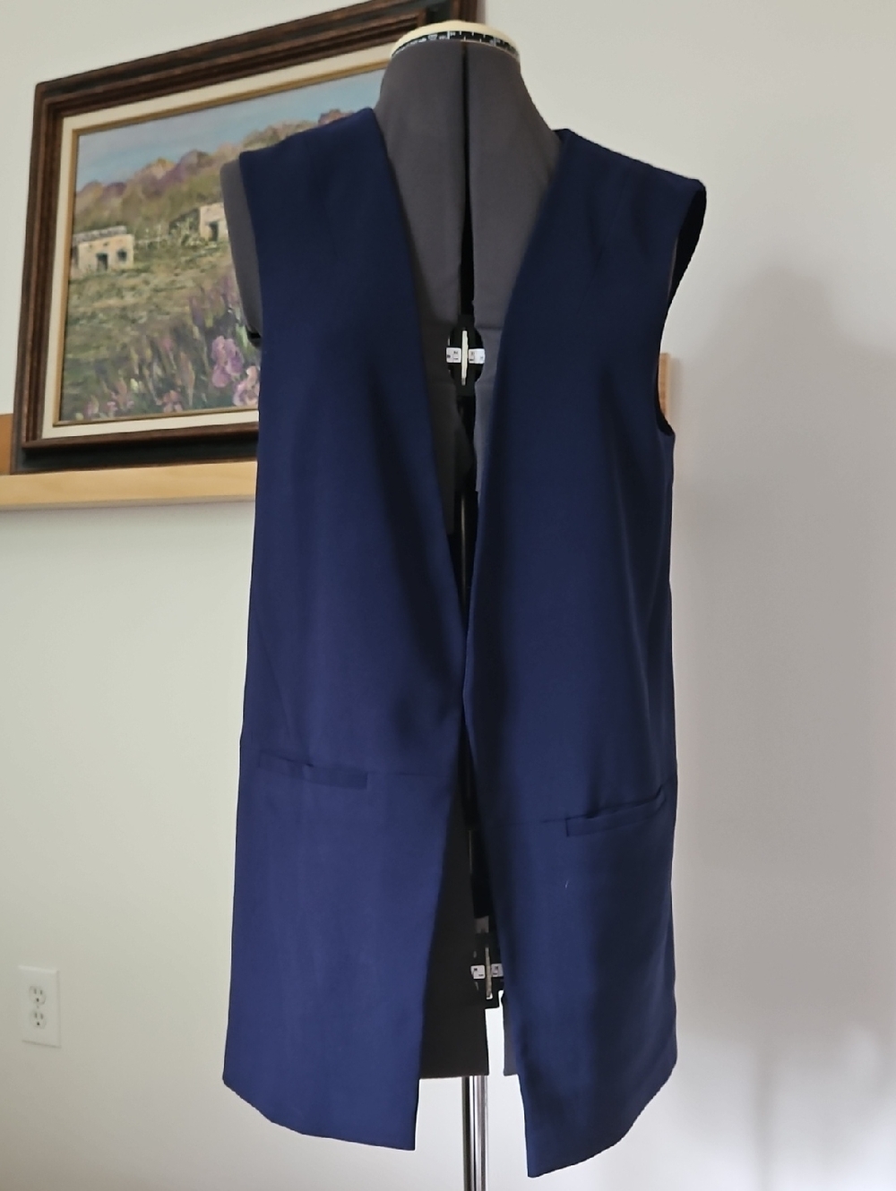 White House Black Market Navy Sleeveless Open Front Vest